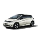 Электромобиль BYD Dolphin 2024 года выпуска, пробег 420 км